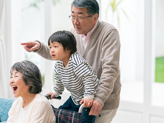 助け合うダブルケア